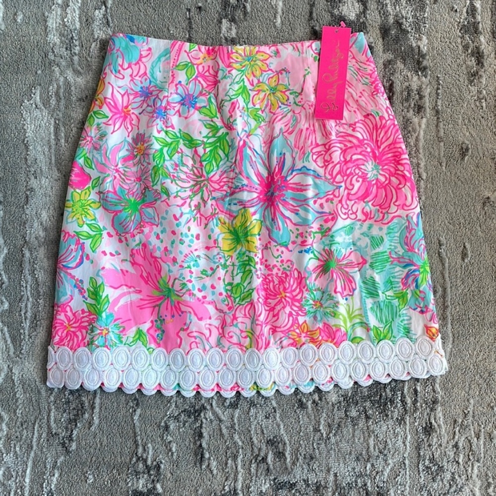 NWT Lilly Pulitzer Floral Izzy Skirt Size 00